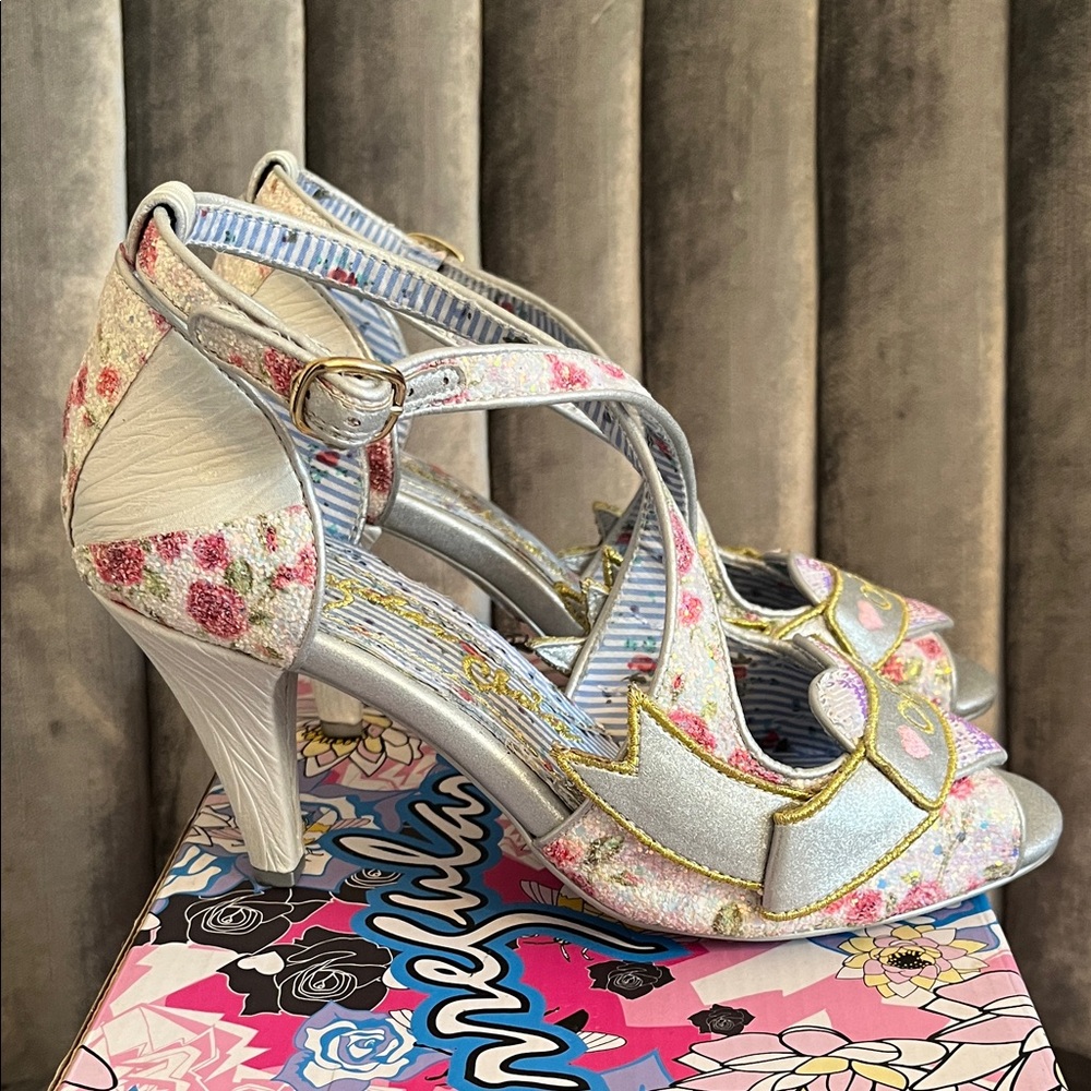 Irregular Choice Love and Marriage Heels - Picture 4 of 10